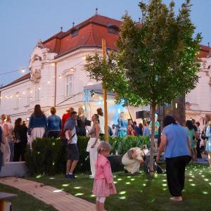 Garden party na Korze - 