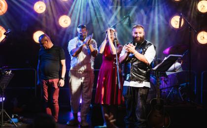 Špička domácej scény sa stretla s hudobnou chémiou. Pozrite si všetky fotky z koncertu Jana Andevská & Martin Valihora: Projekt